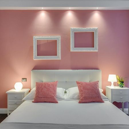 Cherubini Palace Thematic Apartment Florence Ngoại thất bức ảnh