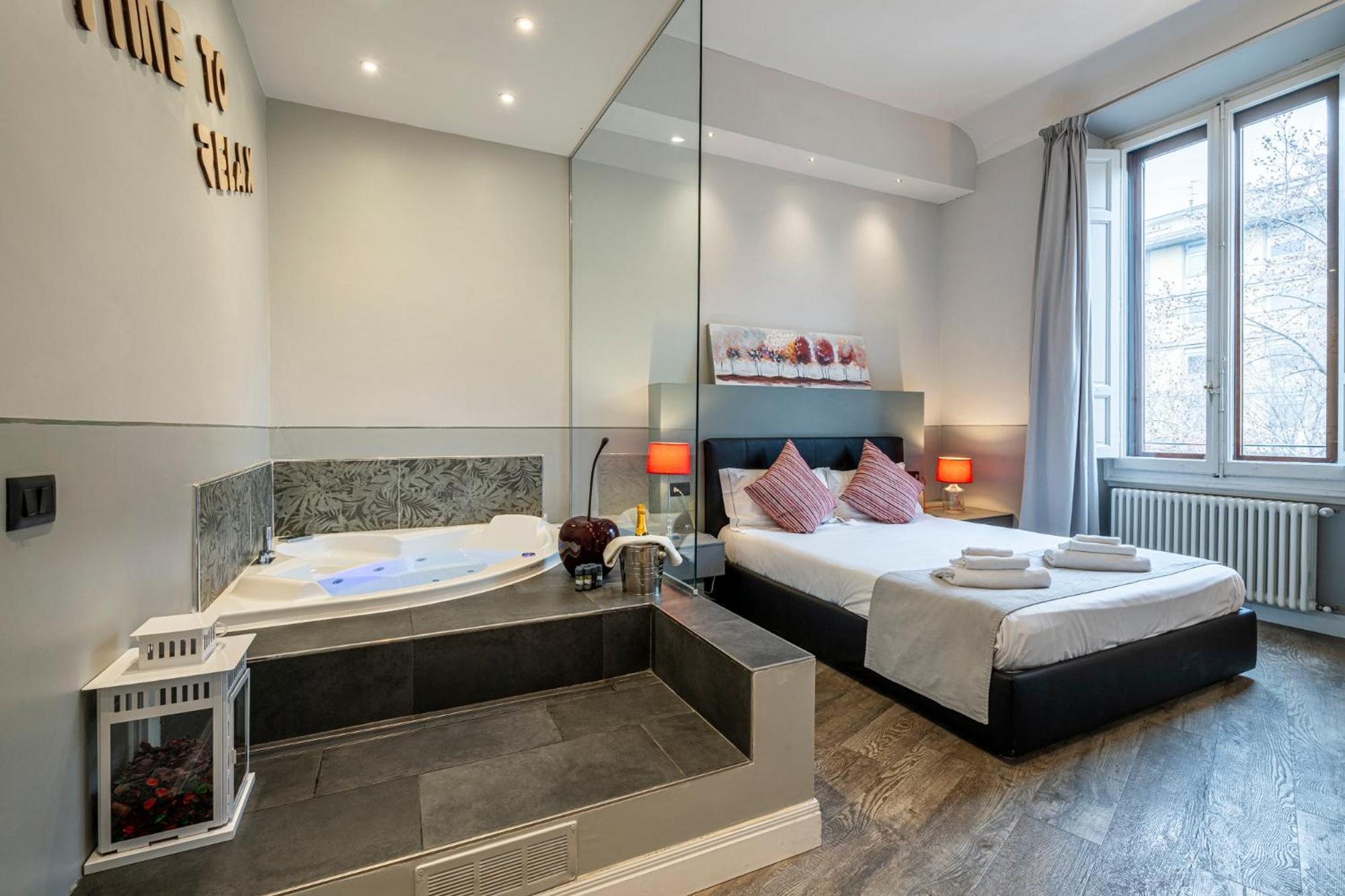 Cherubini Palace Thematic Apartment Florence Ngoại thất bức ảnh