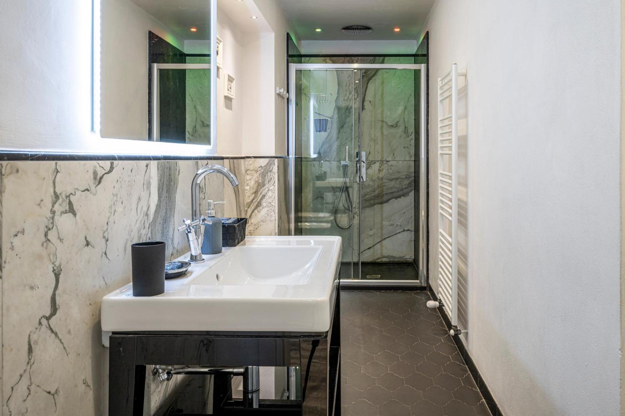 Cherubini Palace Thematic Apartment Florence Ngoại thất bức ảnh