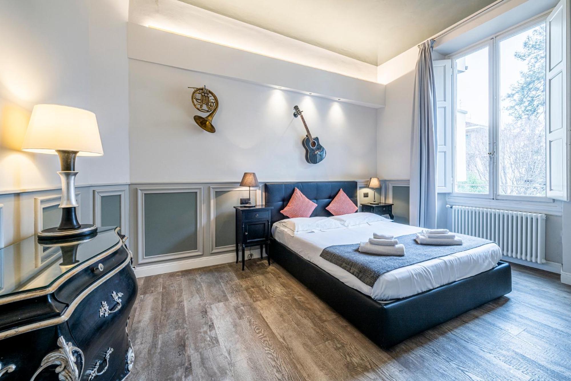 Cherubini Palace Thematic Apartment Florence Ngoại thất bức ảnh