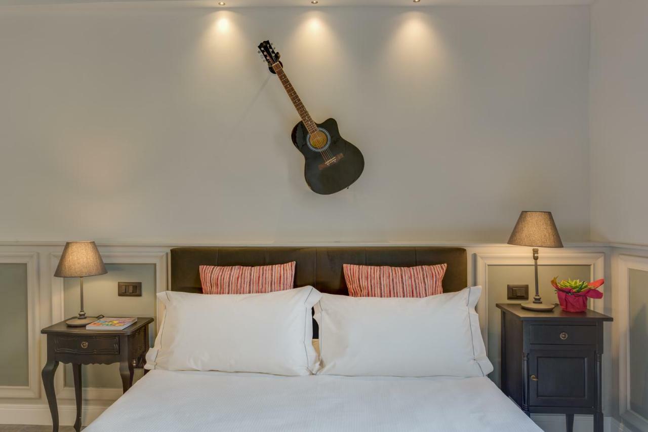 Cherubini Palace Thematic Apartment Florence Ngoại thất bức ảnh